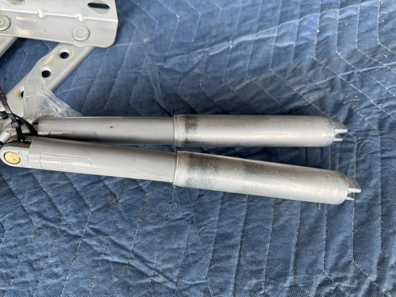 1986-1993 Volvo 240 244 Deck Lid Trunk Hinge Left & Right Pair Silver #4835E