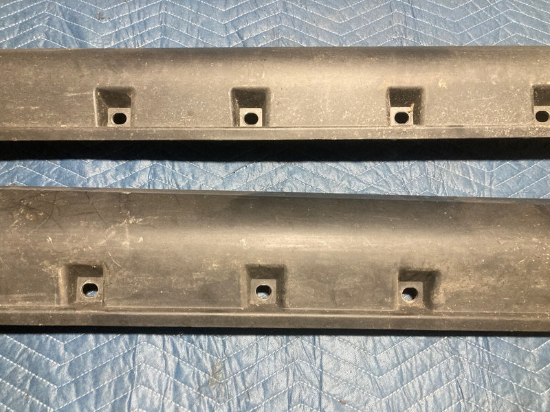 2007-2013 Suzuki SX4 RH & LH Rocker Panel Side Skirt Trim Molding Pair OEM #220M