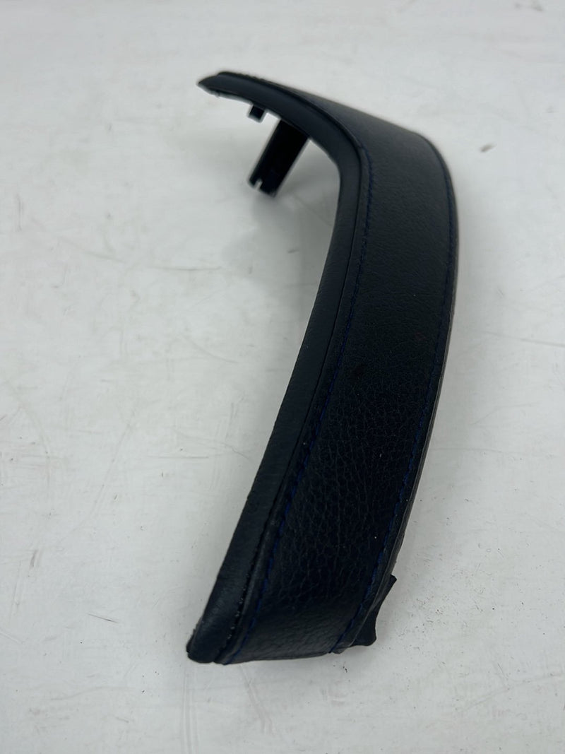 2004-2007 Volvo S60R V70R Left Door Grab Pull Handle Interior Black OEM #6050EM