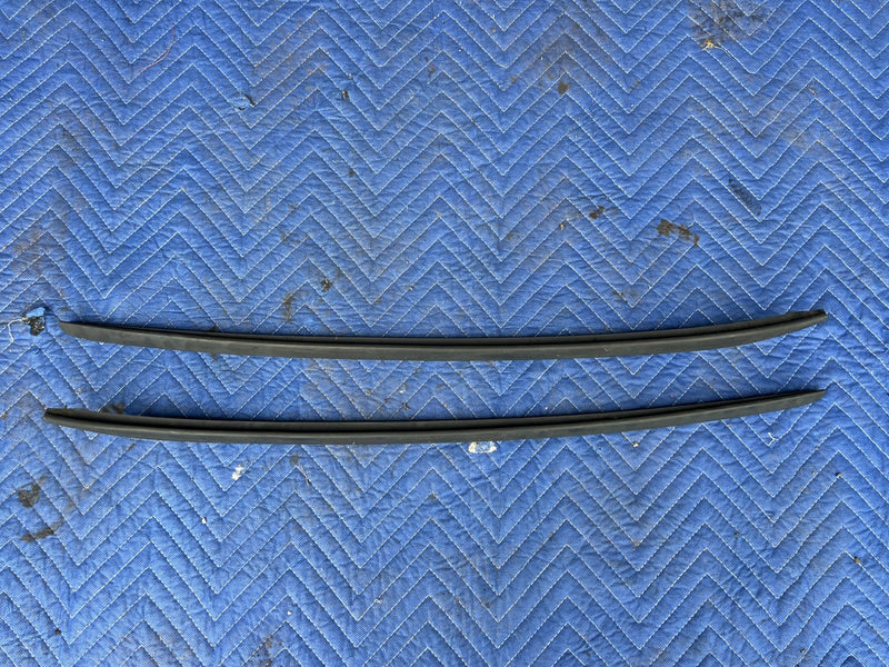 2005-2011 Audi A6 Left & Right Window to A Pillar Trim Seal 4F0854328 OE #3392EM