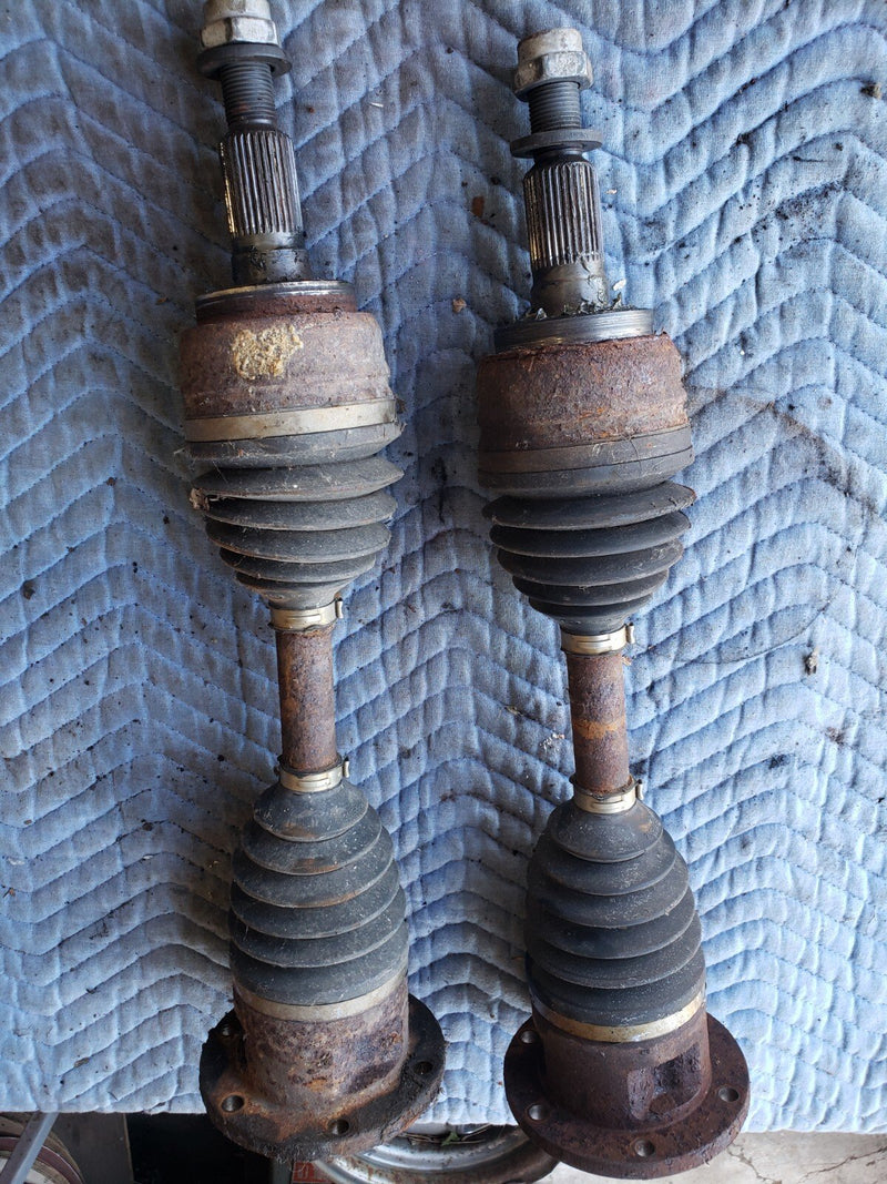 1996-1999 Chevy GMC GM 1500 C/K CV Axle Shaft Pair L & R Front Manual #1240CN