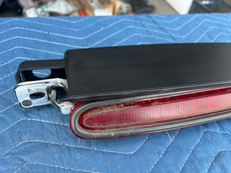 2006-2010 Pontiac G6 High Mounted 3rd Brake Rear Stop Light OEM 15862413 #32DU