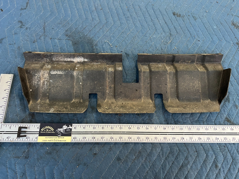 1986-1993 Volvo 240 244 245 Lower Front Bumper Air Guide Dam 1304442 OEM #4417EM