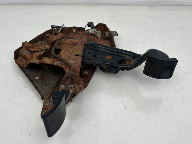 1993-2000 Ford Ranger Emergency E Brake Pedal Assembly OEM #6024EM