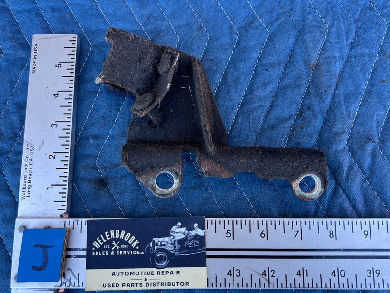 1986-1993 Volvo 240 244 Bell Housing Auto Transmission Line Bracket OEM #4295EM