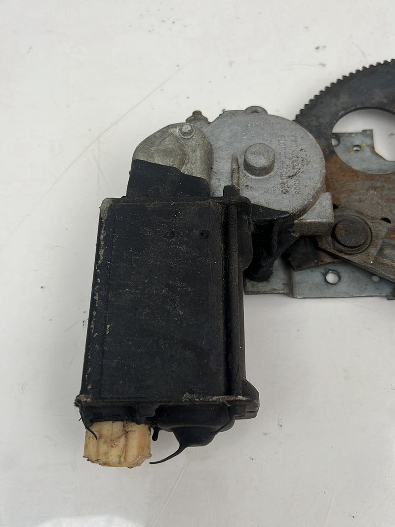 1976-1979 Cadillac Seville Front Passenger RH Window Regulator + Motor OEM #5597EM