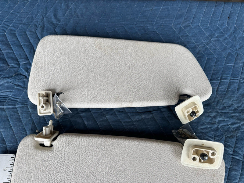 1986-1993 Volvo 240 244 245 Sun Visor Pair Left & Right White/Cream OEM #4808E