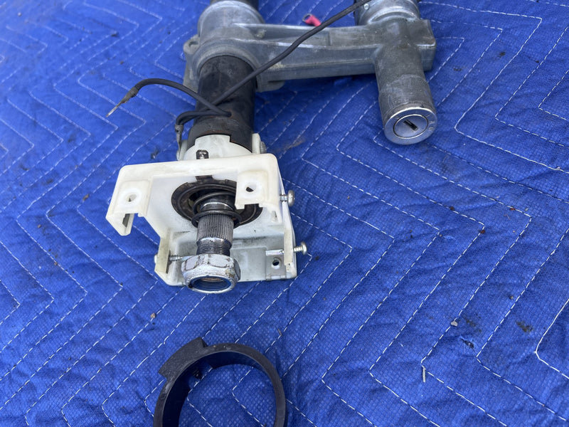 1967-1974 Volvo 140 142 Steering Column Shaft w/ Ignition OEM #5057EM