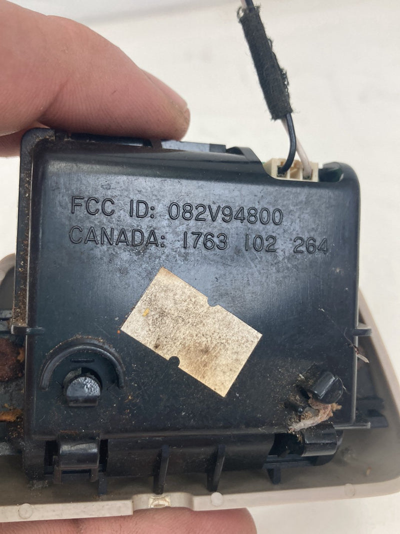 1999-2004 Land Rover Discovery II L550 Garage Door Opener Switch 1763102264 OEM #5061M