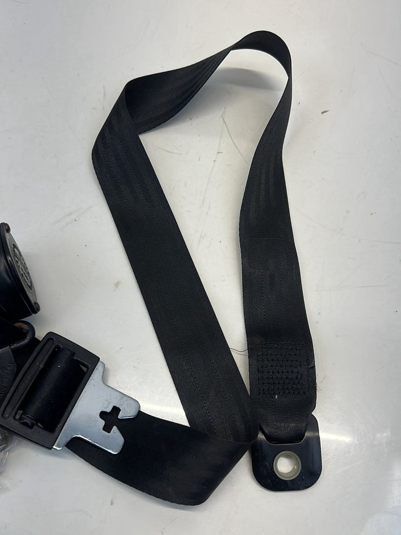 1975-1980 Volvo 244 240 Seat Belt Retractor Assembly Rear Right OEM #5278EM