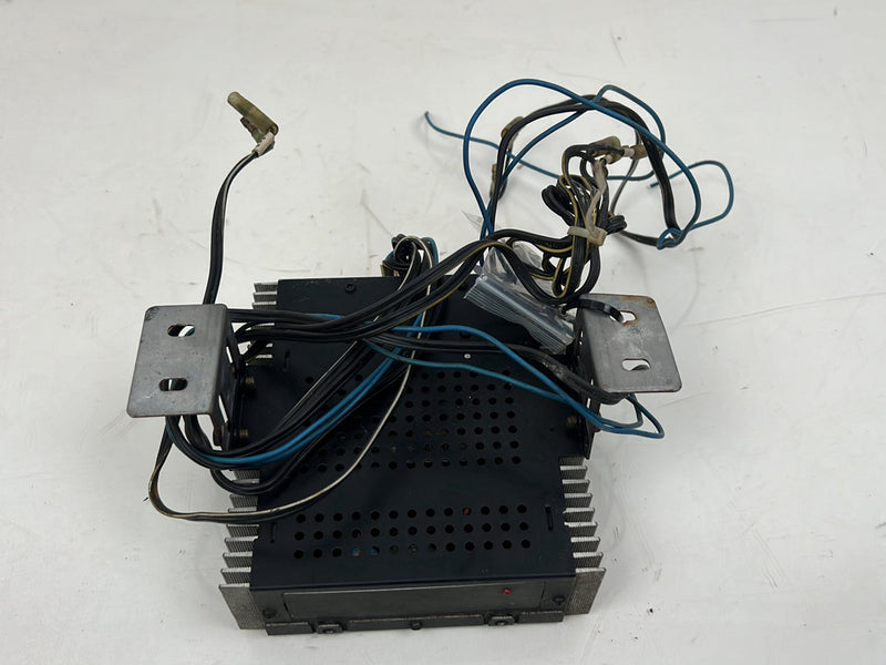 1975-1980 Volvo 244 240 Radio Amp Power Amplifier 7Z170052 OEM #5340EM