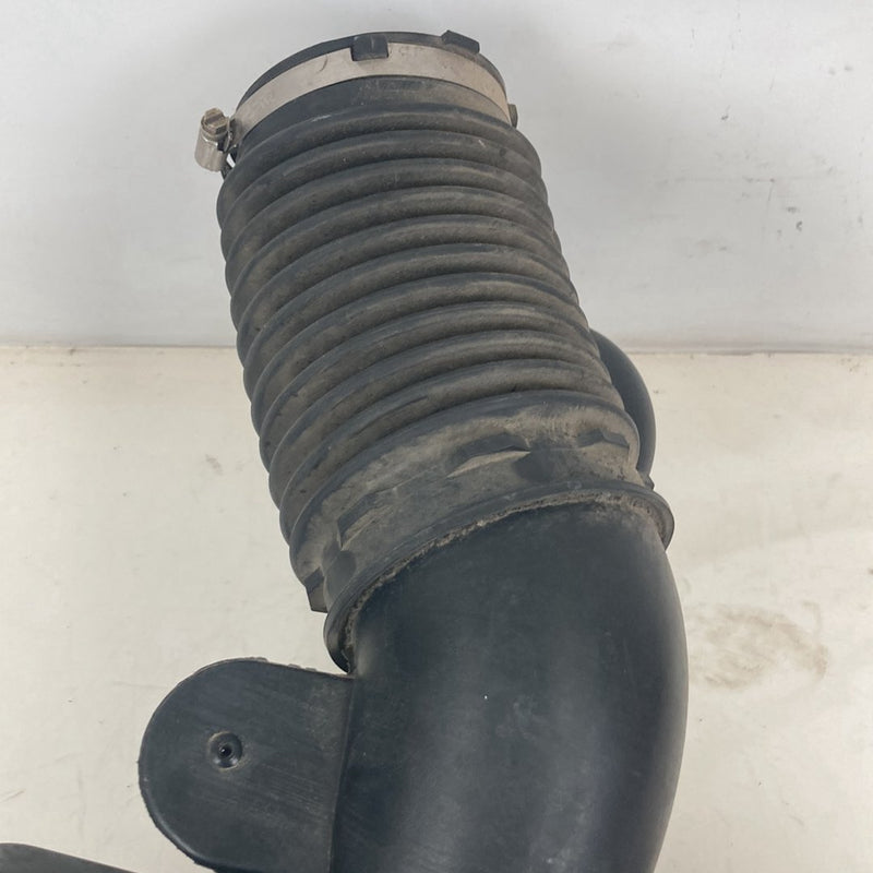 2007-2014 Chevrolet Silverado GMT900 Air Intake 15901934 ANB16003 OEM #5355M