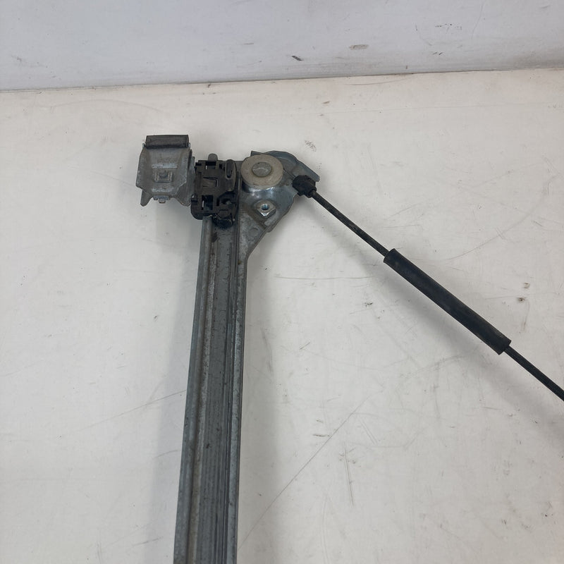 2014-2020 Chevrolet Silverado 1500 Front Right Window Regulator OEM #5582M