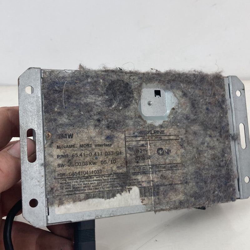 2003-2007 BMW 545i E60- iPod Interface Module PN: 65.41-0411 033-01 #4971M