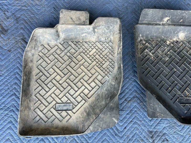 1998-2000 Volvo V70R V70 Rensi All Weather Floor Mat Pair Waffle R OEM #4049E