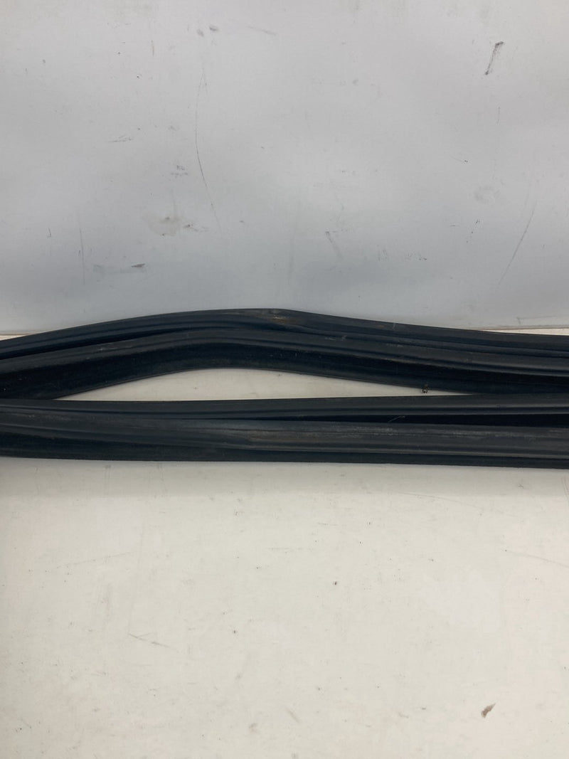 1986-1993 Volvo 240 244 Window Track Seal Gasket Set of 4 OEM #4886M