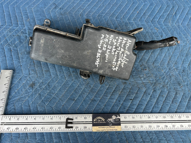 2002-2006 Toyota Camry Engine Fuse Relay Junction Module Box Assembly OEM #128DU