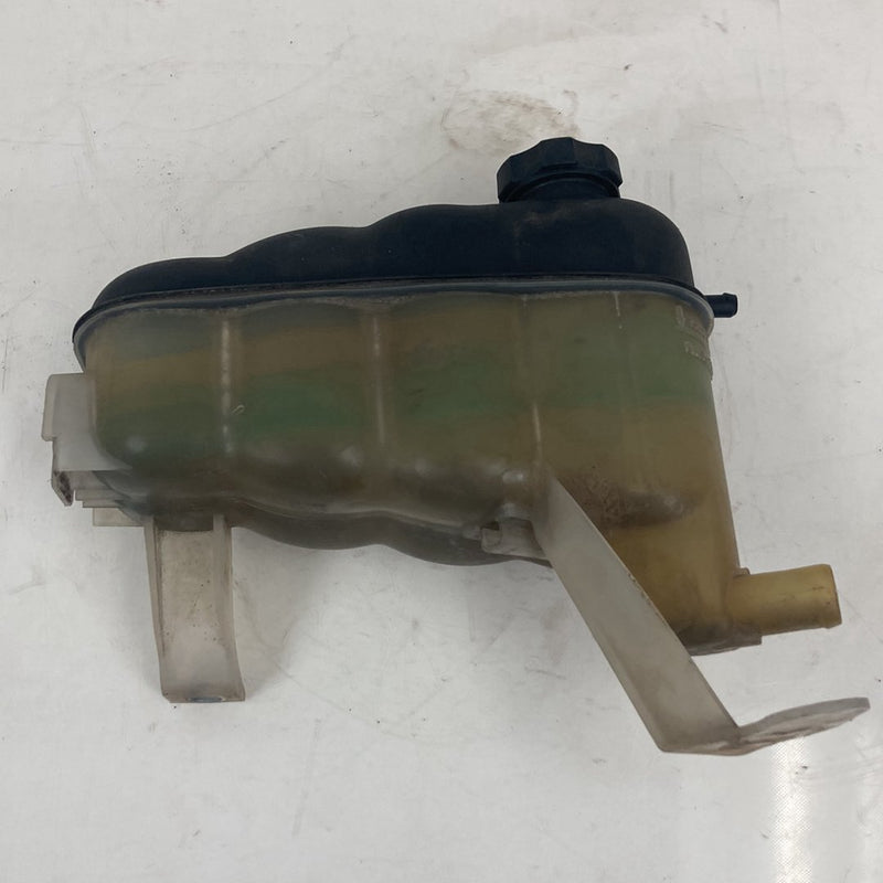 2007-2014 Chevy Silverado GMT900 Coolant Overflow Reservoir 15833723 OEM #5361M