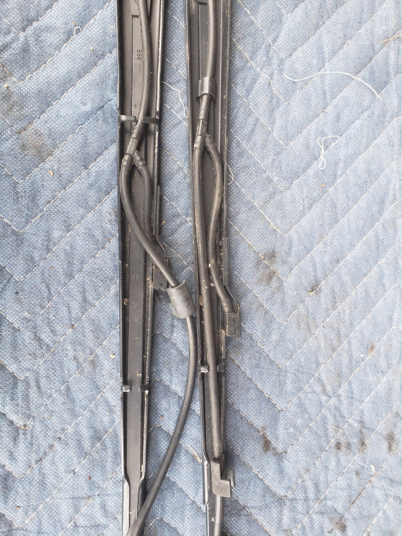 2000-2005 Chevy Impala Right & Left Windshield Wiper Arm Pair OEM #1930CN