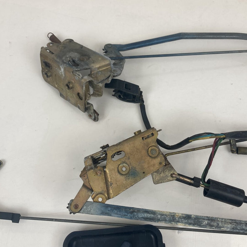 1975-1980 Volvo 244 Door Handle Interior Linkage Latch Set of 4 OEM #4900M