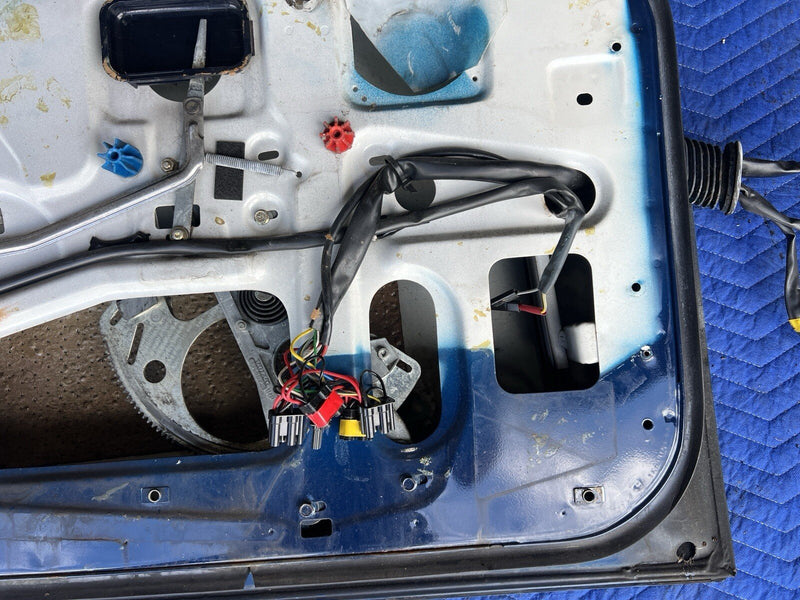1986-1993 Volvo 240 244 245 Driver Left LH Front Door Complete Blue OEM #3754E