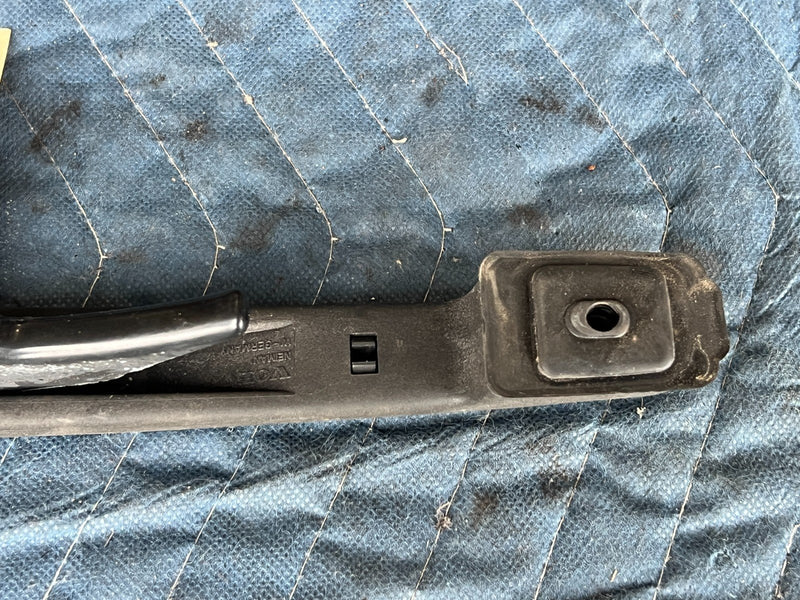 1989-1995 Volvo 740 940 Sedan Exterior Front Right RH Door Handle OEM #3846EM