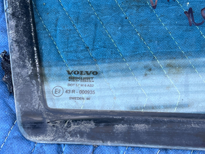 1986-1993 Volvo 240 244 *Sedan Only* Rear Driver Quarter Window Glass OE #4265EM