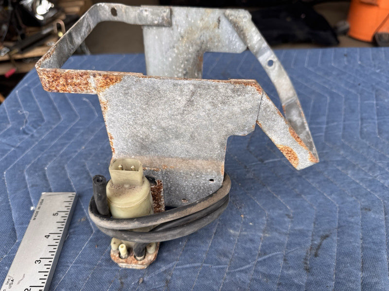 1986-1993 Volvo 240 244 245 Windshield Washer Fluid Reservoir Bracket OEM #4899E