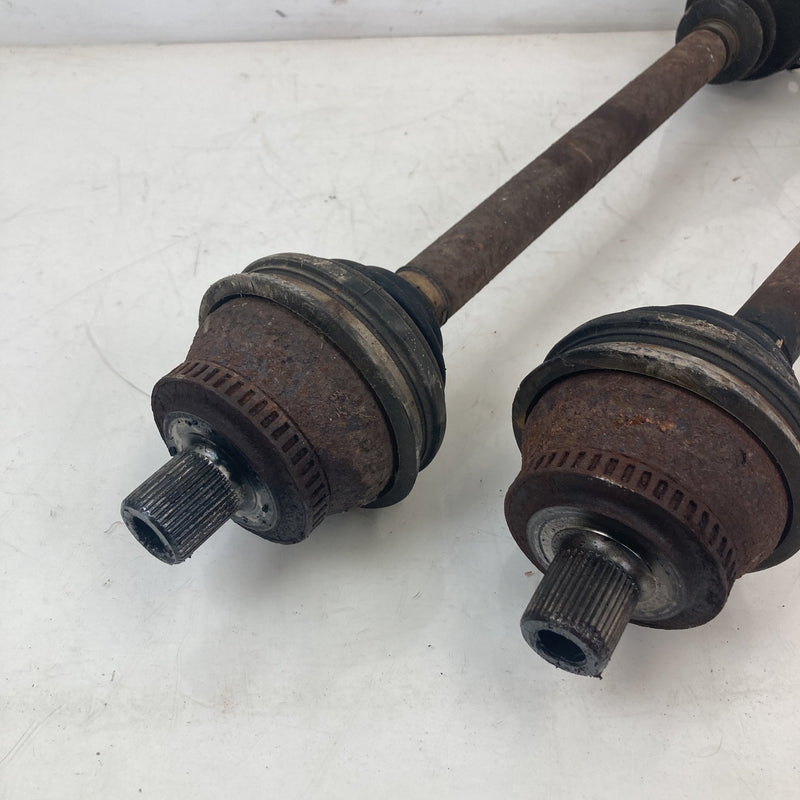 2001-2005 Volkswagen Passat Front CV Axle Bolts Manual AWD OEM #5518M