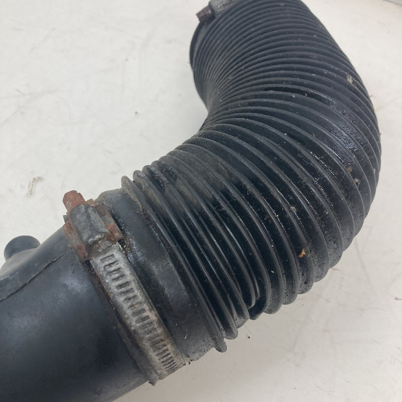 1981-1985 Volvo 240 245 Air Intake Duct 1357434 OEM