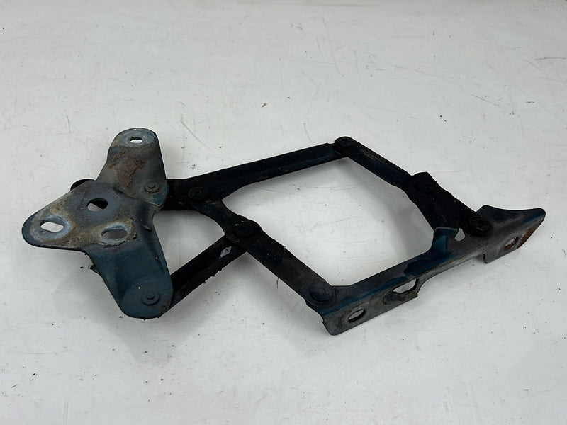 1990-1992 Volvo 740 745 940 Engine Bonnet Hood Hinge Pair w/ Bolts OEM #5916EM
