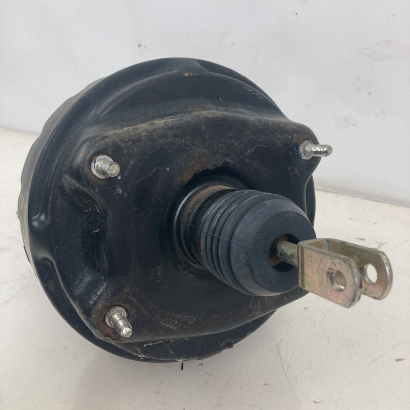 1981-1985 Volvo 240 245 Master Cylinder w/ Brake Booster 1330800 OEM