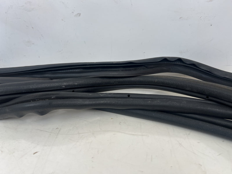 1998-2000 Volvo S70 V70 XC Door Seal Weatherstripping Set of 4 OEM #6893EM