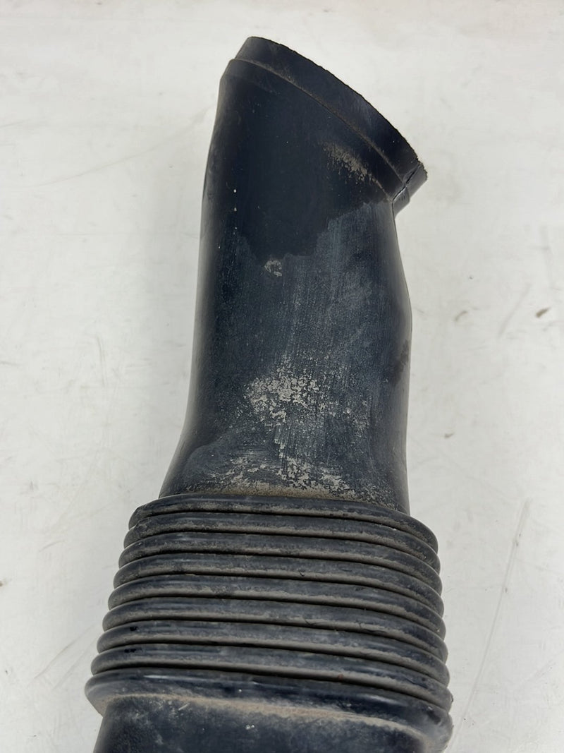 1993-1997 Volvo 850 Air Intake Duct Hose Tube 3528118 OEM