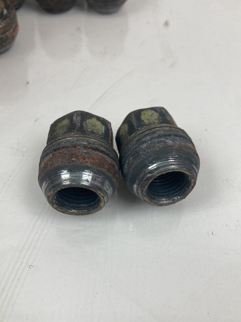 1996 Chevrolet Silverado GMT800 - Lug Nuts