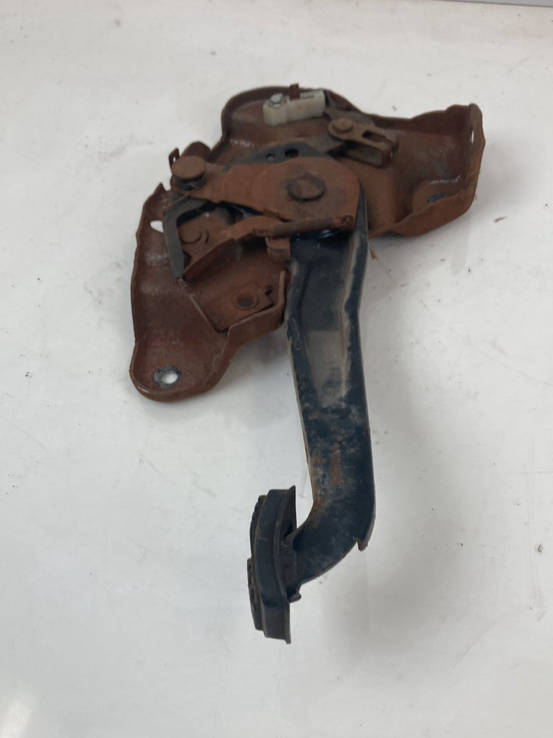 1988 Chevrolet Silverado 1500 GMT400 - Emergency Brake Pedal