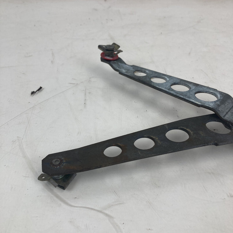 1981-1985 Volvo 240 245 Left Rear Manual Window Regulator 1255052 OEM