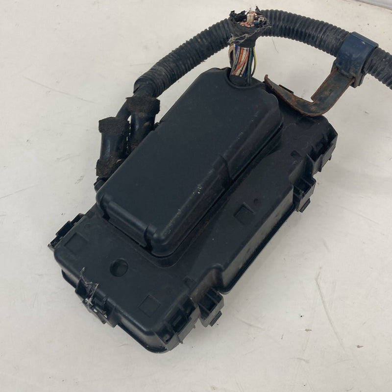 2002-2004 Honda CR-V RD2 Fuse Box S9A-GO OEM #5097M