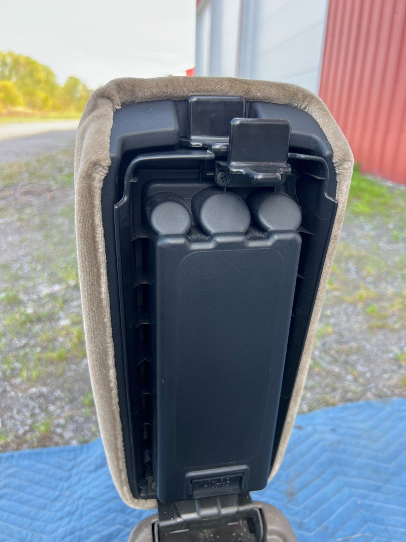 1998-2002 Honda Accord 83401-S84-A0 Center Console Arm Rest Storage Box #1978CN