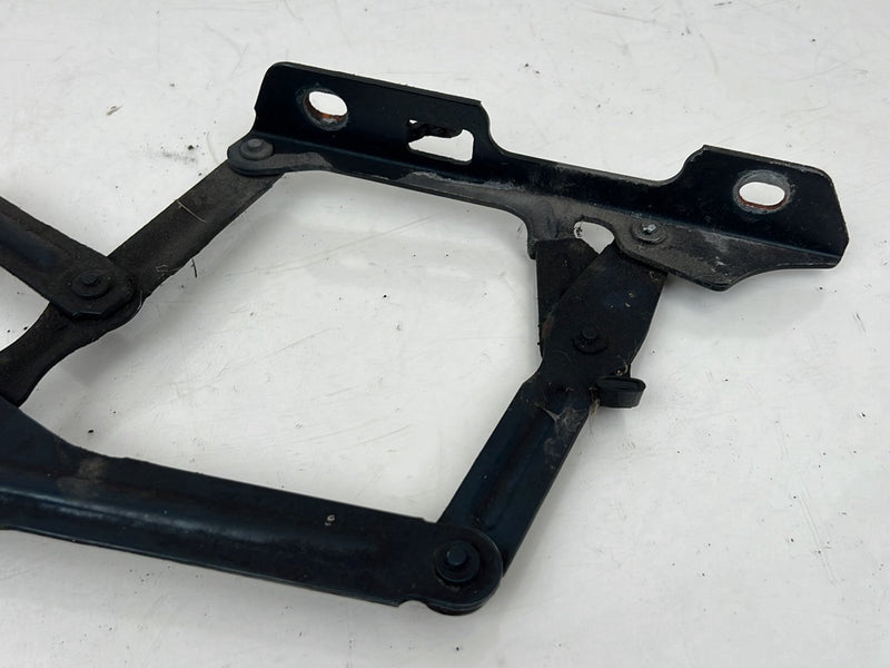 1990-1992 Volvo 740 745 940 Engine Bonnet Hood Hinge Pair w/ Bolts OEM #5916EM