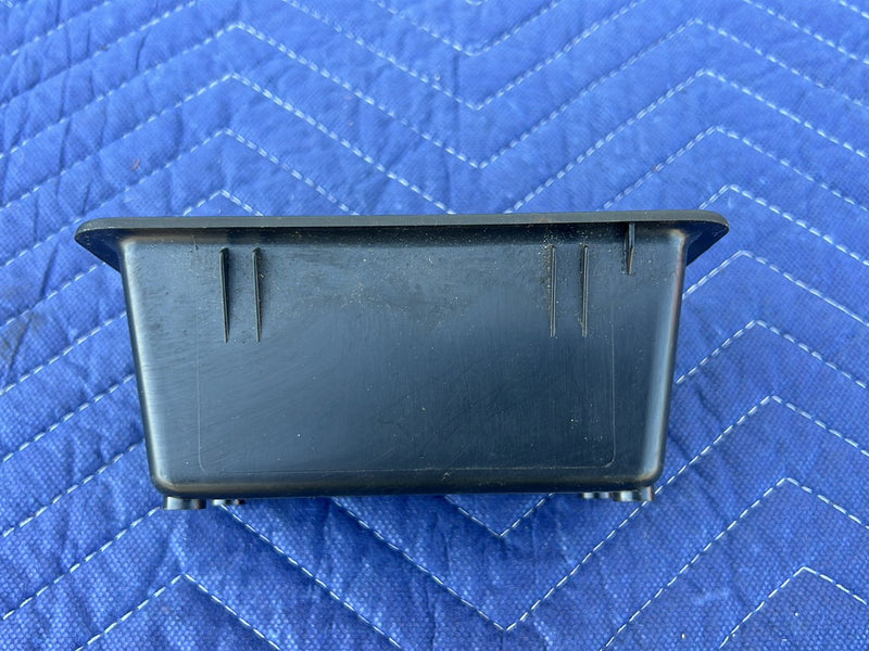 Chevrolet Silverado - Center Console Trim PN: 15189381