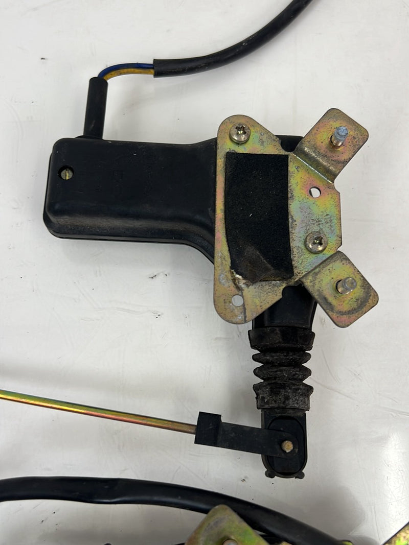 1986-1993 Volvo 240 244 Power Door Lock Actuator Motor Set of 3 1315177 OEM #5584EM