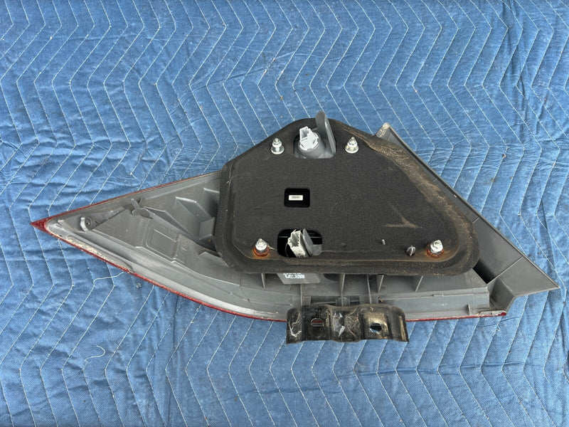 2003-2007 Honda Accord Rear Right Passenger Tail Light Lamp Assembly OEM #1473CN