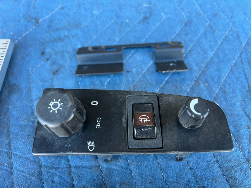 1986-1993 Volvo 240 244 245 Dash Fog Light Headlight Dimmer Switch OEM #4338EM