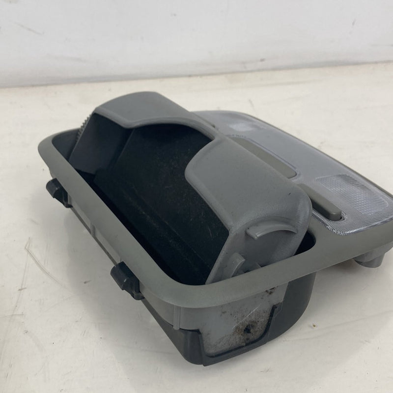 2002-2004 Honda CR-V RD2 Dome Light Front VA8872820176 OEM #5084M