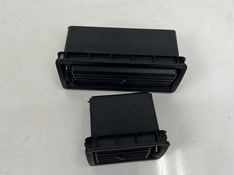 1990-1992 Volvo 740 745 940 Dash HVAC Air A/C Heat Vent Duct Set of 3 OE #5853EM