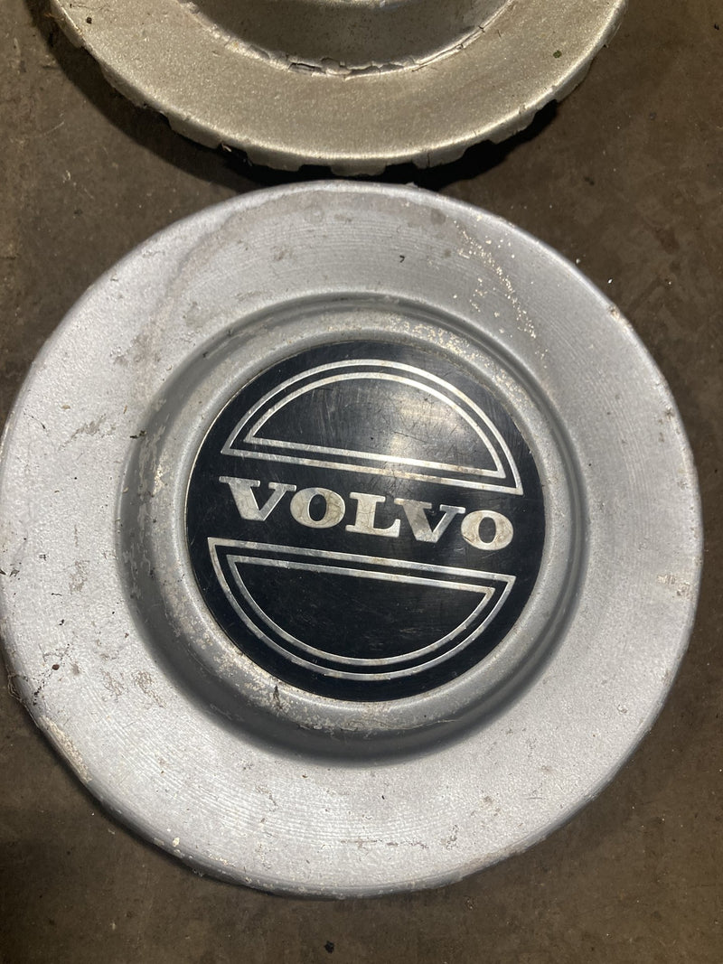 1981-1985 Volvo 240 245 Wheel Set Corona Alloy Turbine 1272200 OEM