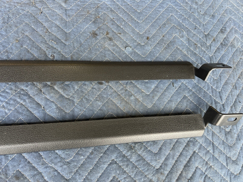 1998-2000 Volvo V70R V70 Rear B To C Pillar Overhead Trim Charcoal OEM #4079E