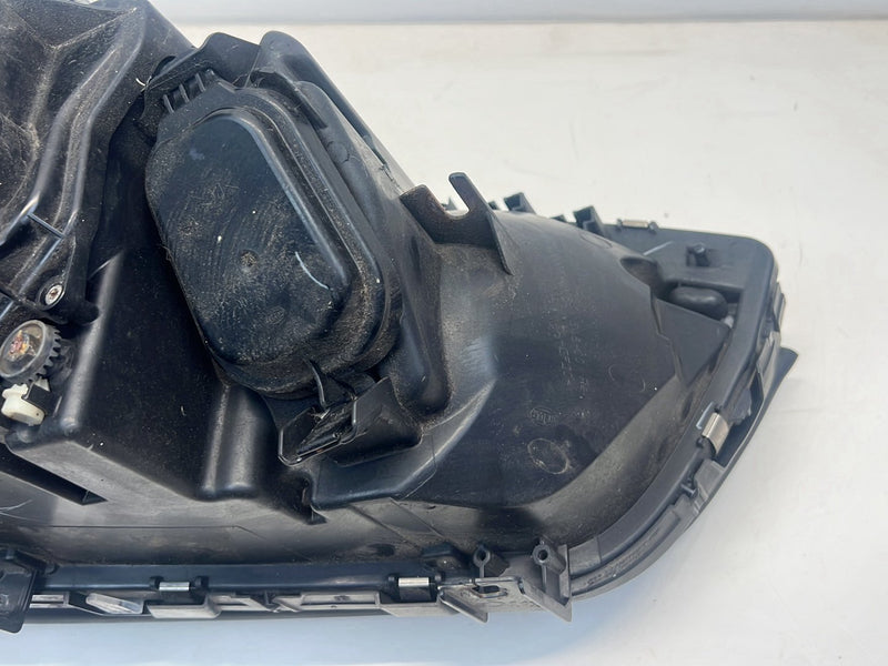 2006 BMW X5 E53 - Headlight Right PN: 22457200