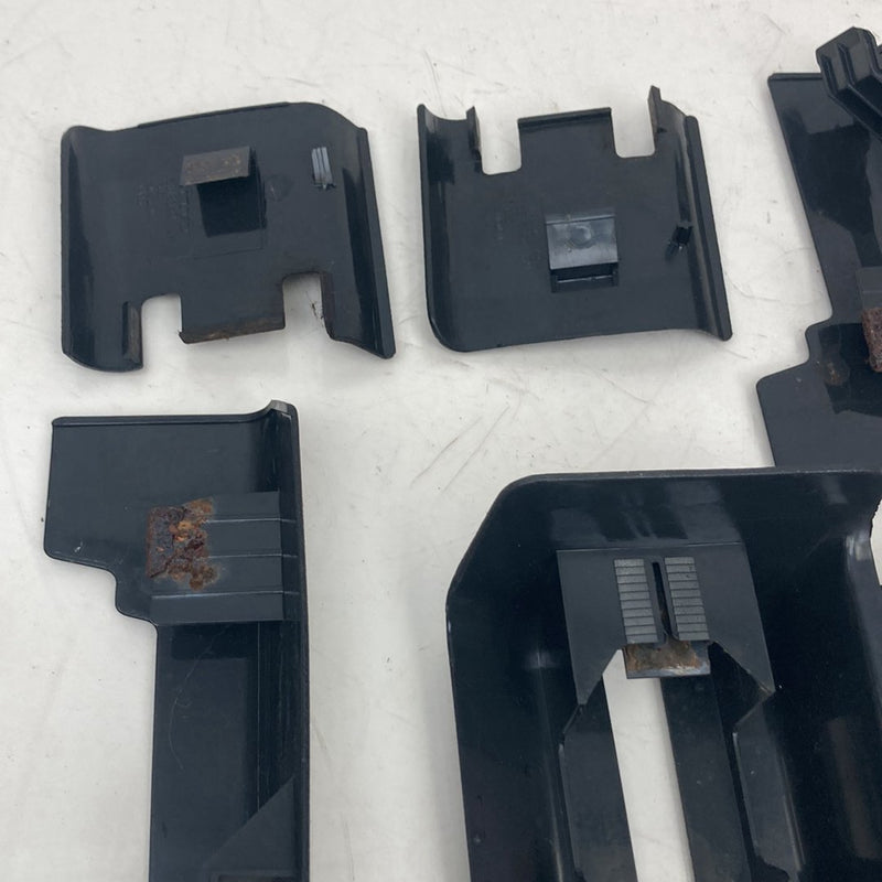 1998-2000 Volvo V70 Seat Trim Black Front 6818847 3539682 6818848 OEM #5211M